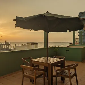 https://palmyrah-residencies.negombohotels.net