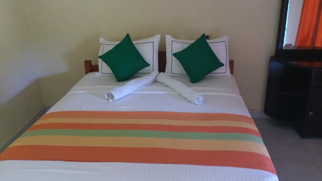 Hotel Liyon Rest Sigiriya